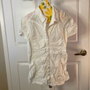 Ruched white shirt sleeve button up with beautiful detailing